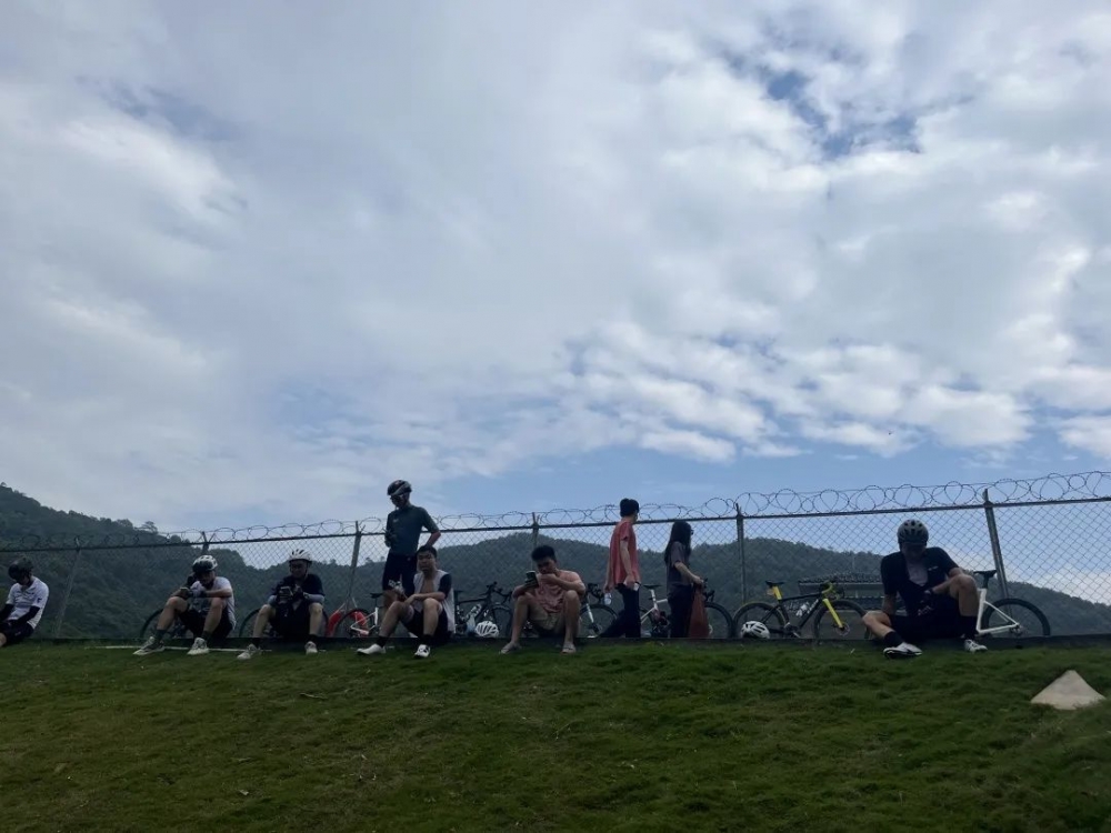 1703817996635243.jpg 5.jpg